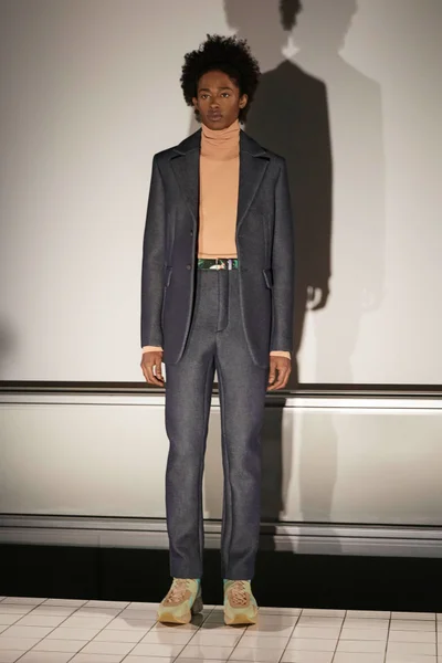 Look 21